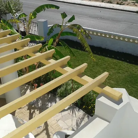 Marfim - - Praia Dona Ana Villa